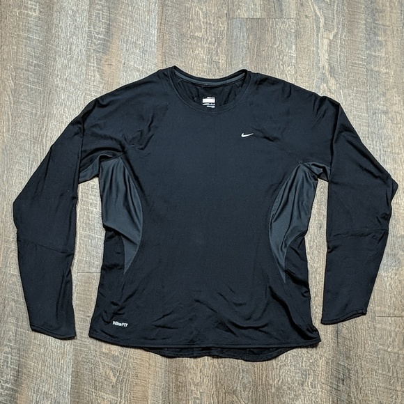 long sleeve nike gym top